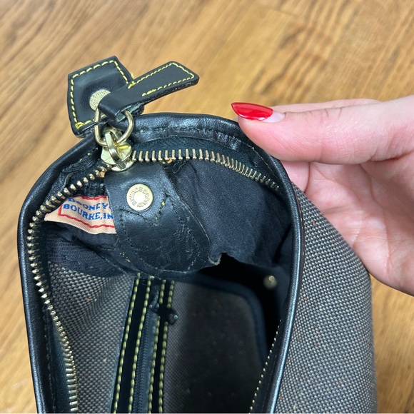 Dooney & Bourke Canvas Tweed Leather Shoulder Bag - Picture 15 of 16